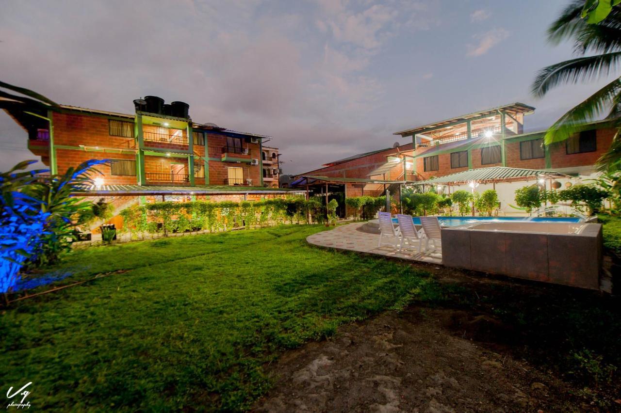 Hotel Bahia Yubarta Bahia Solano Exterior photo